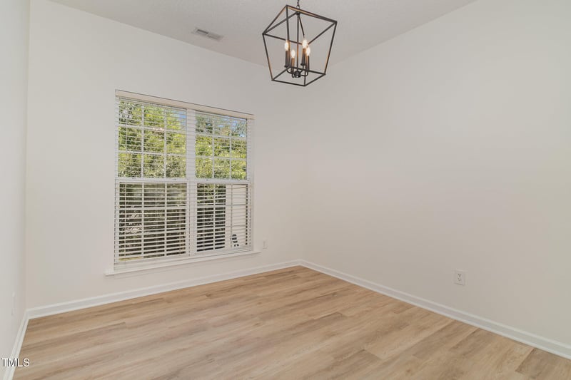 127 Hidden Springs Dr, Durham, NC 27703