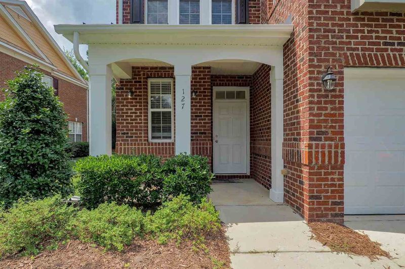 127 Longchamp Ln, Cary, NC 27519