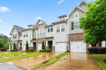 127 Manordale Dr, Chapel Hill, NC 27517