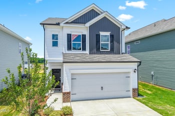 127 Oyster Tabby Dr, Lillington, NC 27546