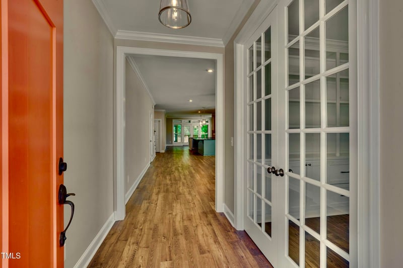 127 Post Oak Rd, Chapel Hill, NC 27516