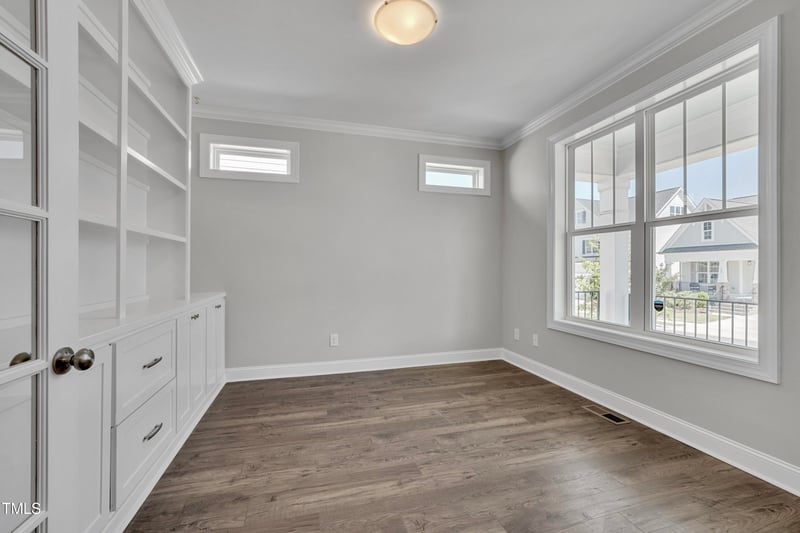 127 Post Oak Rd, Chapel Hill, NC 27516
