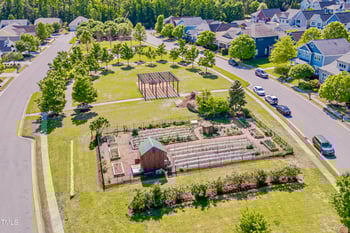 127 Post Oak Rd, Chapel Hill, NC 27516