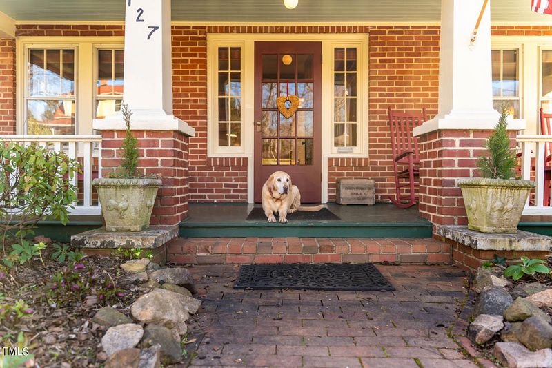 127 W Queen St, Hillsborough, NC 27278