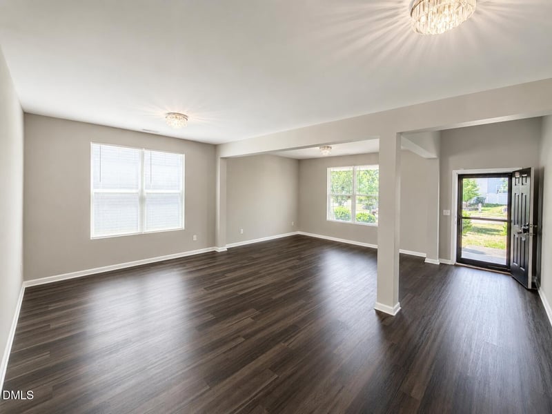 127 Rosebud Ln, Durham, NC 27704