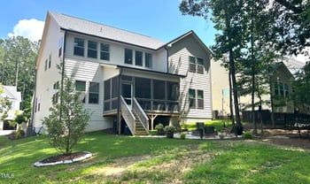 127 Sanderway Dr, Chapel Hill, NC 27516