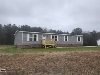 127 Sandy Plains Ln, Henderson, NC 27537