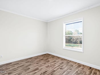 127 Sandy Plains Ln, Henderson, NC 27537