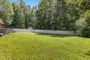 127 Shadowbrook Dr, Hillsborough, NC 27278