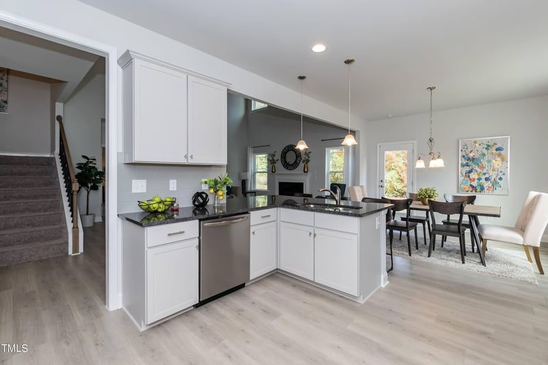 127 Southern Estates Dr, Sanford, NC 27330