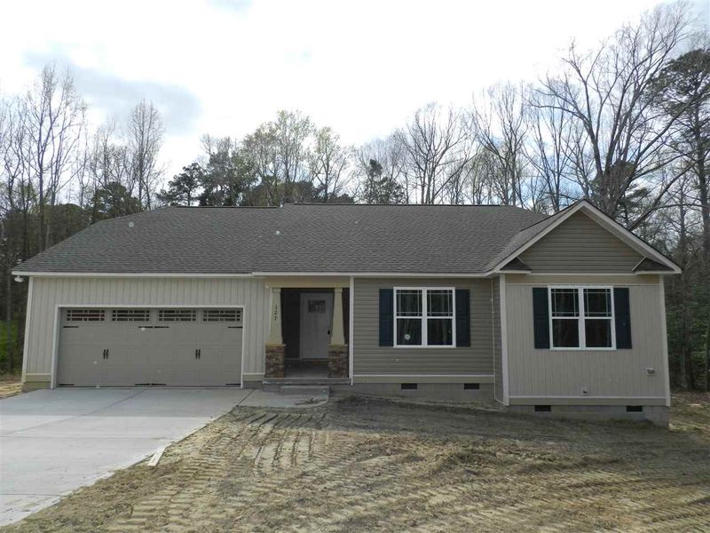 127 Tarpon Dr, Benson, NC 27504