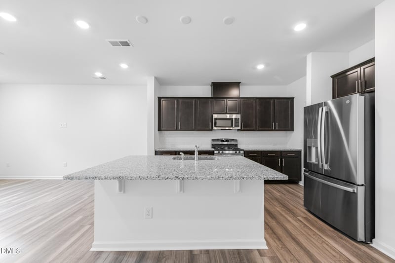 127 Tree Moss Ct, Rolesville, NC 27571