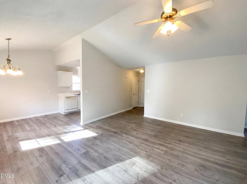 127 Wagon Trl, Willow Springs, NC 27592