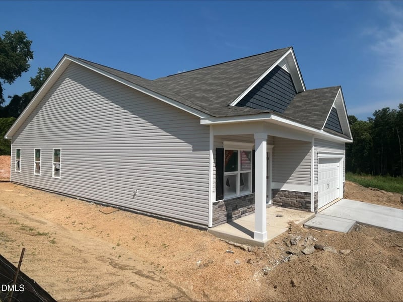 127 White Azalea Way, Benson, NC 27504