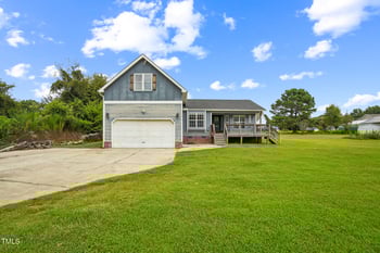 1270 Old School Rd, Four Oaks, NC 27524