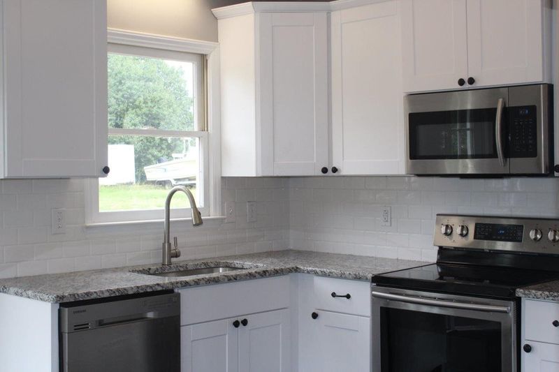 12708 Buffalo Rd, Clayton, NC 27527