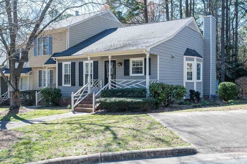 1272 Shadowbark Ct, Raleigh, NC 27603