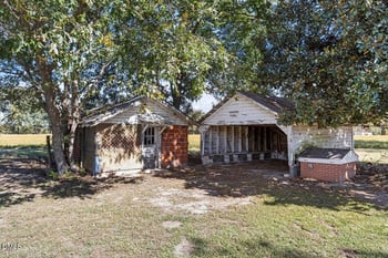 1273 Brinkley Rd, Dunn, NC 28334