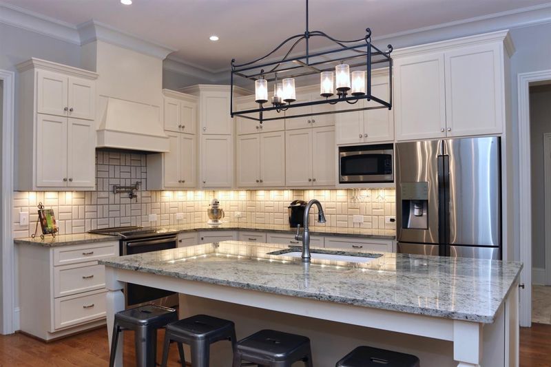 1273 Hooper Ln, Mebane, NC 27302