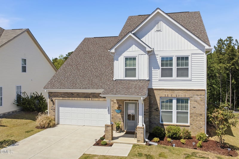 1273 Sidney Creek Dr, Zebulon, NC 27597