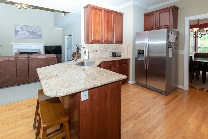 12749 Amoretto Way, Raleigh, NC 27613