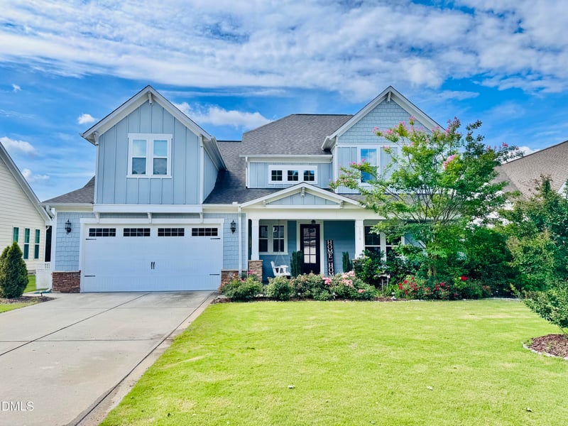 1276 Dairy Glen Dr, Fuquay Varina, NC 27526