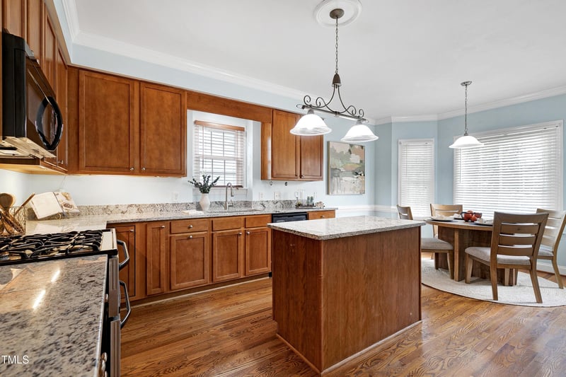 1276 Dalgarven Dr, Apex, NC 27502