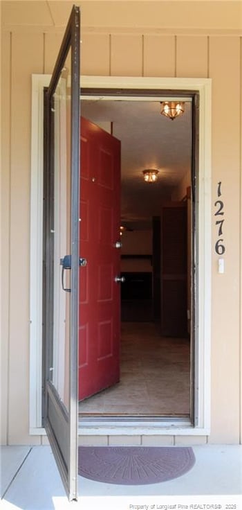 1276 Forest Dr, Fayetteville, NC 28303