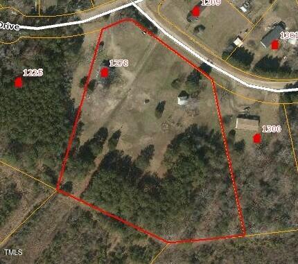 1278 Valley Ct, Zebulon, NC 27597