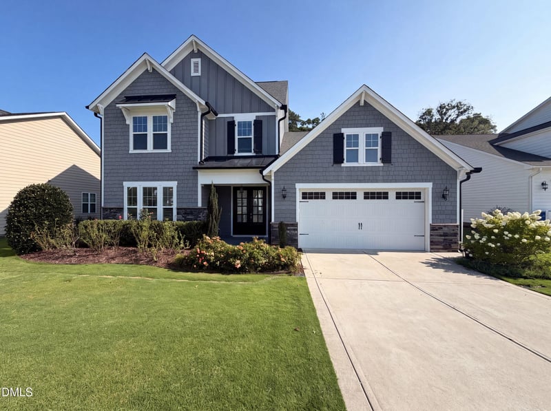 1279 Dairy Glen Dr, Fuquay Varina, NC 27526