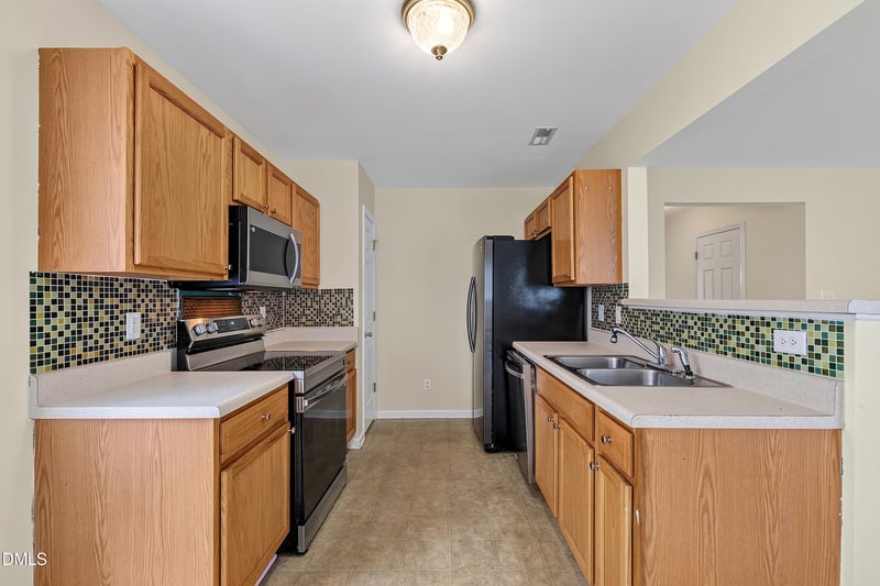 128 Anna St, Lillington, NC 27546