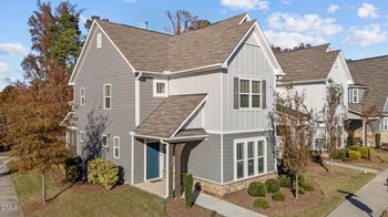 128 Canford Way, Holly Springs, NC 27540