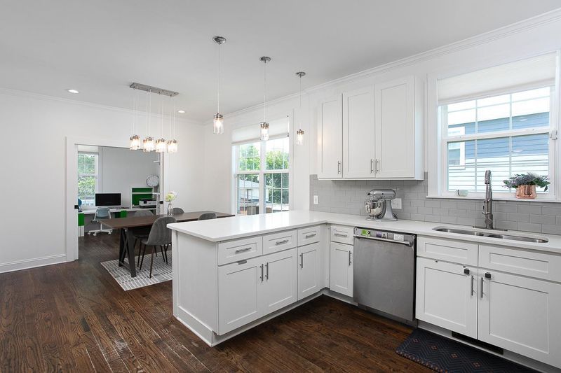 128 Chestnut St, Durham, NC 27707
