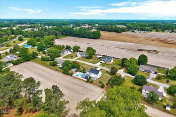 128 Christy Ln, Dunn, NC 28334