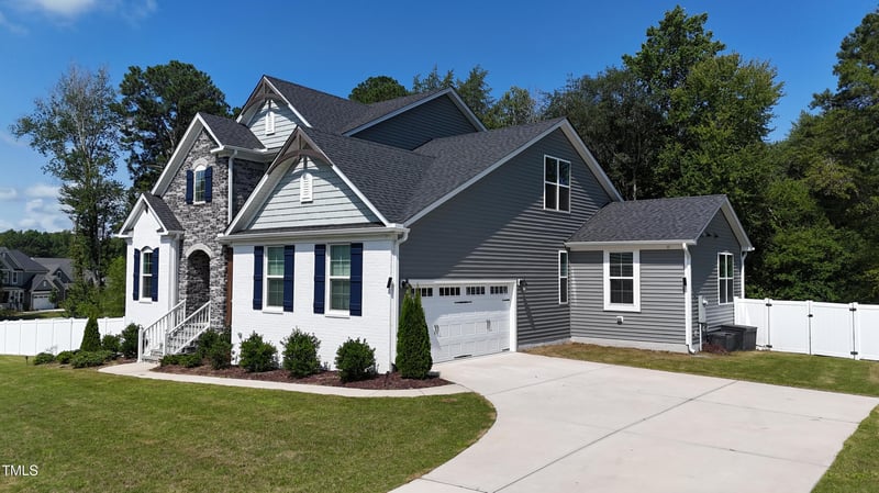 128 S Clearbrook Ct, Angier, NC 27501