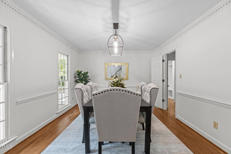 128 Cobblestone Dr, Chapel Hill, NC 27516