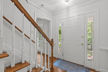 128 Cobblestone Dr, Chapel Hill, NC 27516