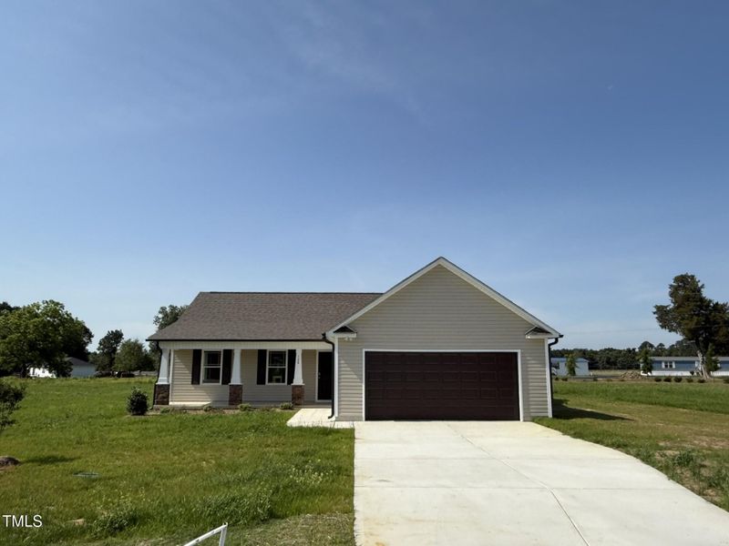 128 Coharie Dr, Lillington, NC 27546