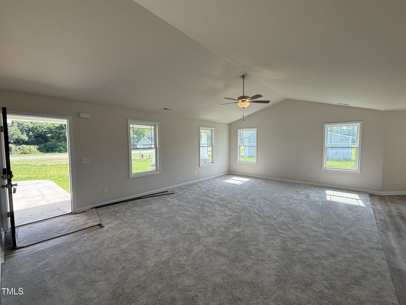 128 Coharie Dr, Lillington, NC 27546