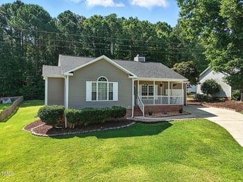 128 Crossfire Rd, Holly Springs, NC 27540
