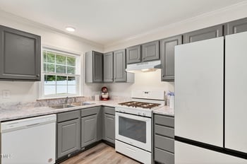 128 Crossfire Rd, Holly Springs, NC 27540