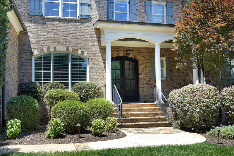 128 Dartmoor Ln, Raleigh, NC 27614