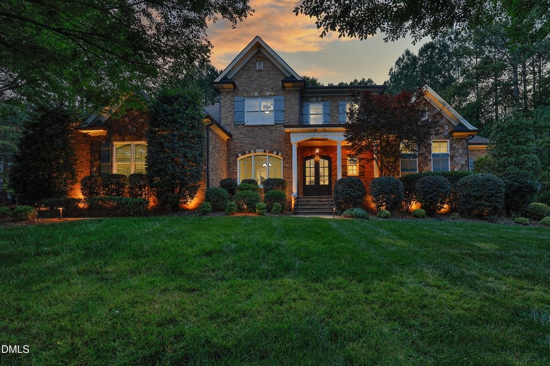 128 Dartmoor Ln, Raleigh, NC 27614