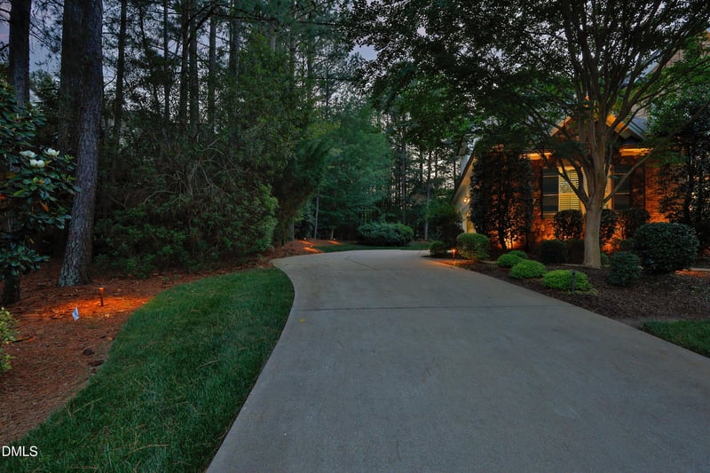 128 Dartmoor Ln, Raleigh, NC 27614
