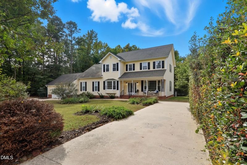 128 Fieldstone Dr, Burlington, NC 27215