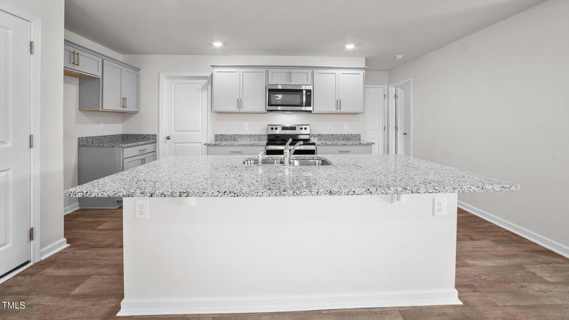 128 Global Ave, Fuquay Varina, NC 27526