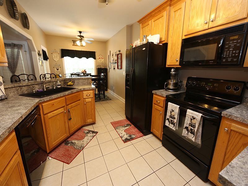 128 Great Oak Dr, Garner, NC 27529