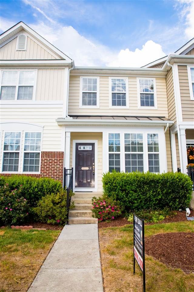 128 Grey Elm Trl, Durham, NC 27713