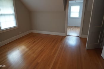 128 Harrison Ave, Henderson, NC 27536