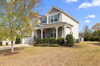 128 Heathgreen Dr, Clayton, NC 27527